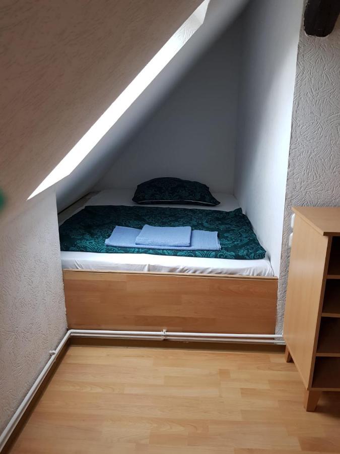 Lmi Haus & Urlaub Monteurwohnungen 2 Münsingen Exterior foto